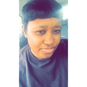 Meet your Posher, Joyvonna