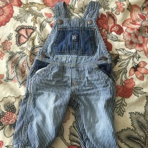 0-3 Oshkosh overalls