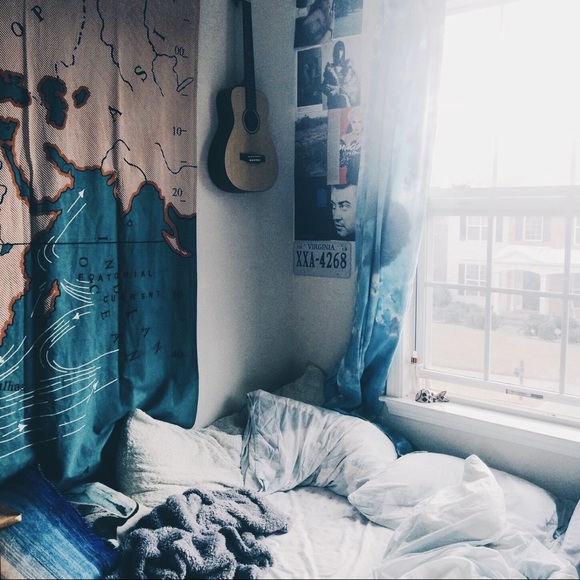 Urban Outfitters 4040 Locust Ocean Tapestry