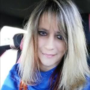 Meet your Posher, Cami