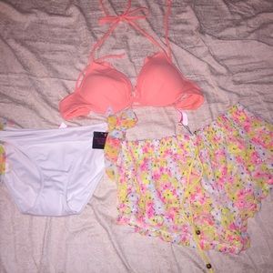 Victoria's Secret swim set with beach shorts!
