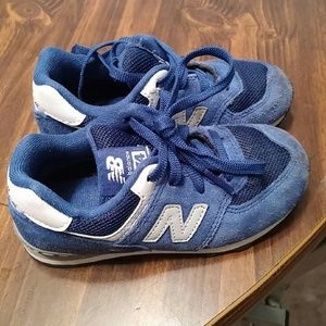 Kids shoes size 9