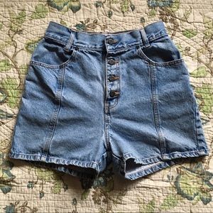 Vintage 90s grunge high waisted denim shorts. Vintage 90s grunge high waisted denim shorts.