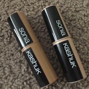 Foundation sticks