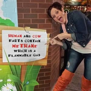 Meet your Posher, Crystal