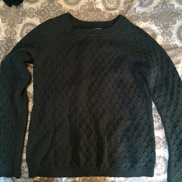 🎉Sweater sale. Name ur price. Green Honeycomb