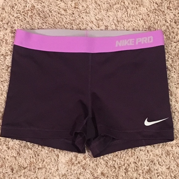 Nike Womens PRO Dri-Fit Shorts Medium
