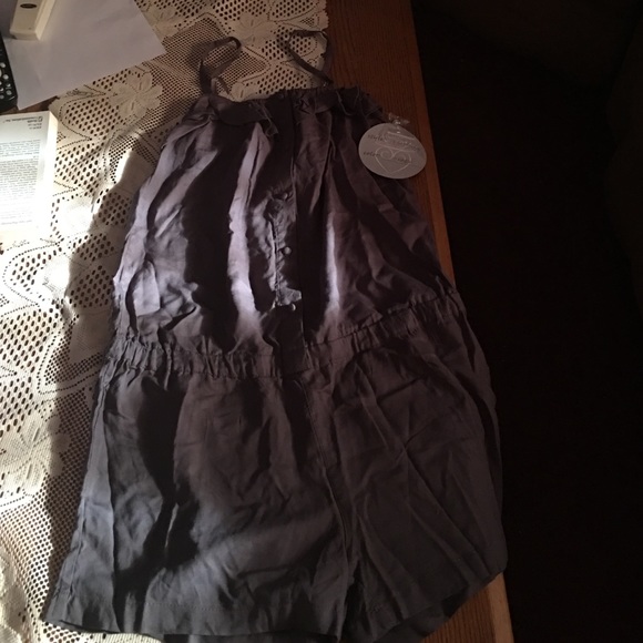 Romper New with Tags, comes from smoke free home - Picture 1 of 1