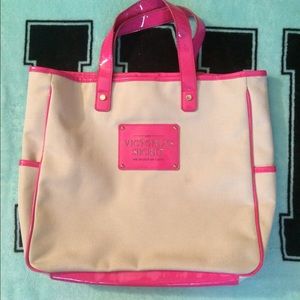 VS tote bag.