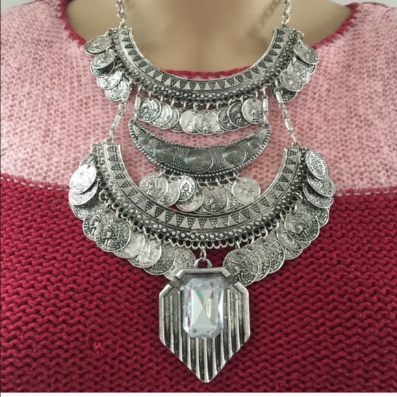 Bohemian style necklace(NWT)last one! - Picture 3 of 4