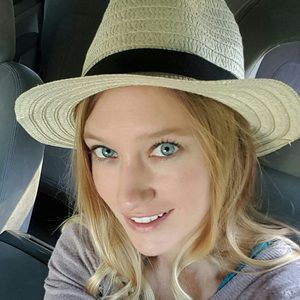 Meet your Posher, Erin