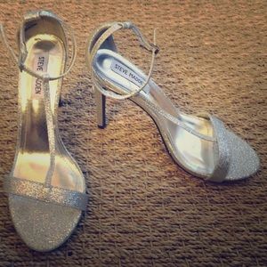 New! Steve madden glitter heels