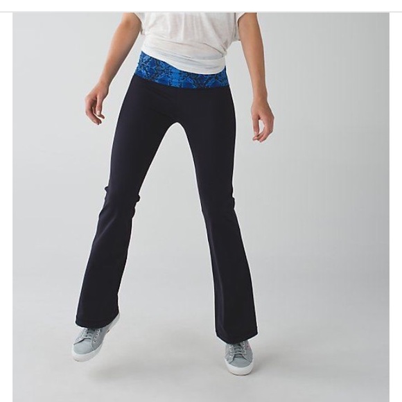 Lulu lemon size 12 groove pant NEW with tags