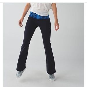 Lulu lemon size 12 groove pant NEW with tags