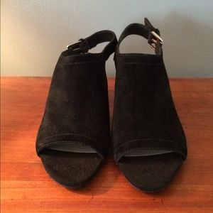 Franco Sarto Black Leather Suede Chunky wood heel