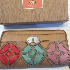 Fossil wallet