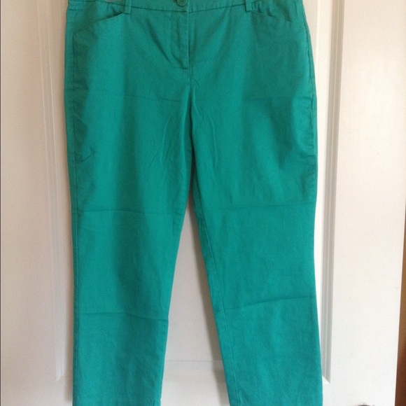 NY&Co skinny Capri