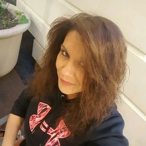 Meet your Posher, Lisa