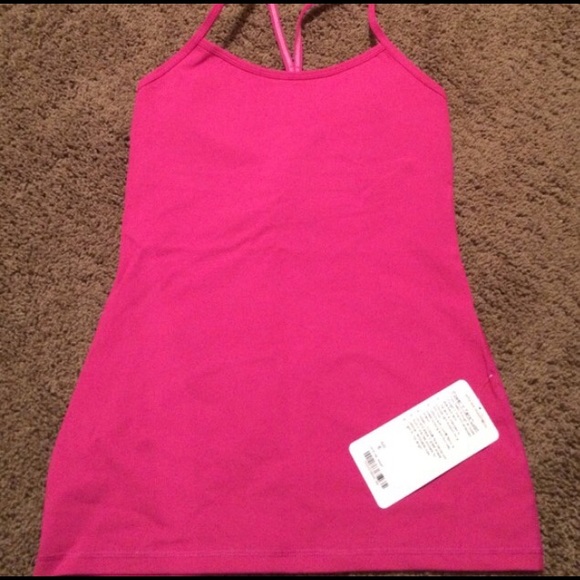 SOLDⓂ️Lululemon power y tank