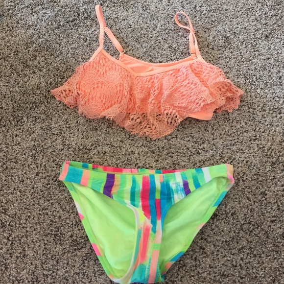 Target swim suit. Small