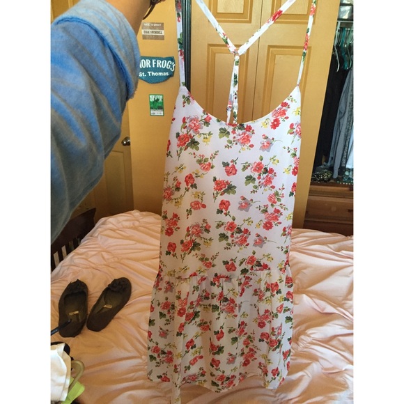 Gone Gorgeous Boutique Dress - Picture 1 of 4