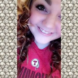 Meet your Posher, Caitlin