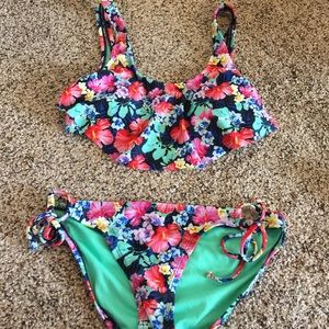 Target swimsuit. Size small