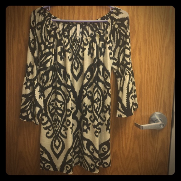 New Without Tags Tan & Black Damask Tunic-Dress