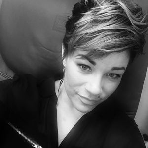 Meet your Posher, Aimee