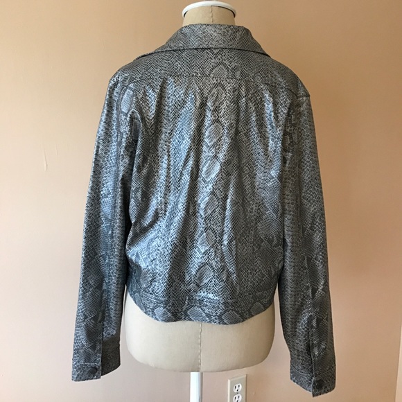 Fu Da New York Python Print Jacket - Picture 2 of 4