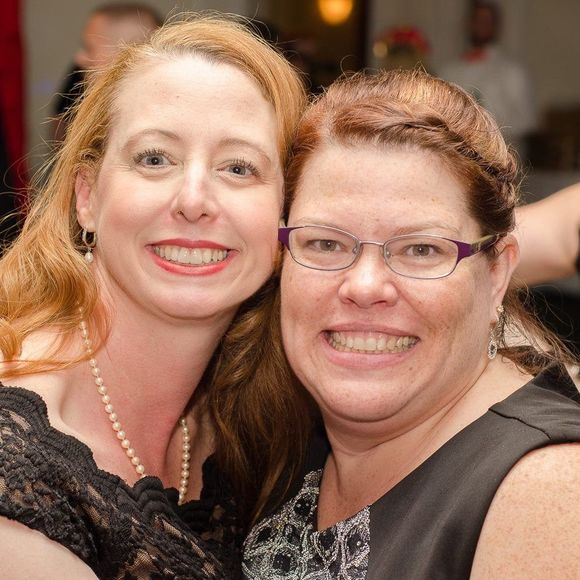 Meet your Posher, Jennifer - Picture 1 of 1