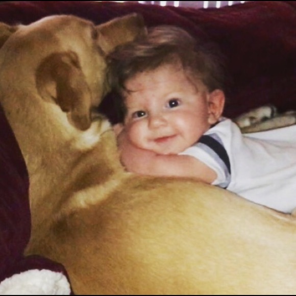 MEET YOUR SELLER 🎀 - Picture 3 of 4