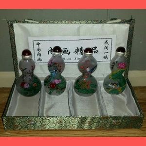 Antique Chinese Snuff Bottles, Set of 4