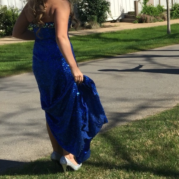 Blue prom/homecoming dress - Picture 3 of 3
