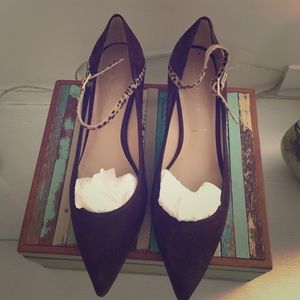 Brand New Ron white heels in suede brown