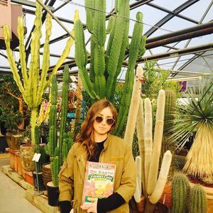 Meet your Posher, Caitlin