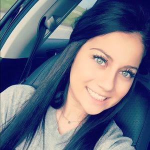 Meet your Posher, Allison