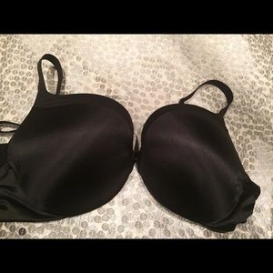 Victoria's Secret push-up bra 38D VS