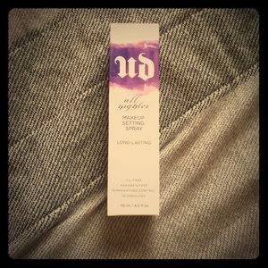 ⚡️NWT✨ Urban Decay Makeup Setting Spray