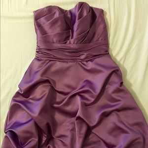 Size 6 Bridesmaids dress in wisteria