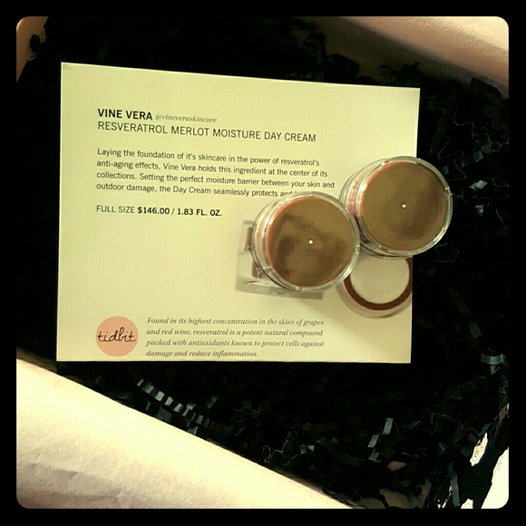 Vine Vera Resveratoral Mellott Moisture Day Cream