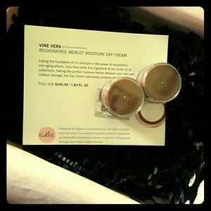 Vine Vera Resveratoral Mellott Moisture Day Cream