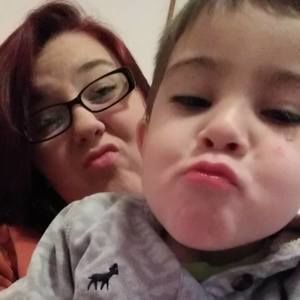 Meet your Posher, Adaira