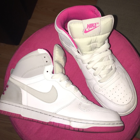 🎉SALE🎉Nike Hi Tops