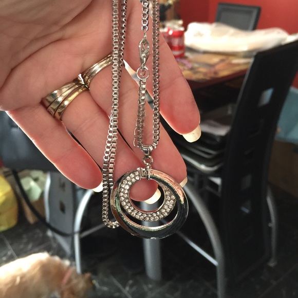 Sliver necklace - Picture 1 of 1