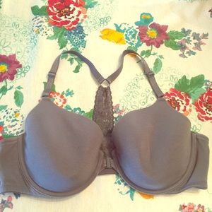 Victoria Secret Perfect coverage bra 40C