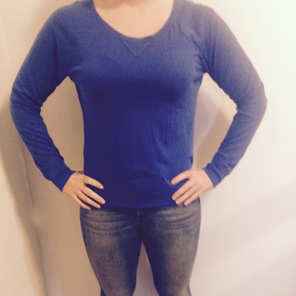 Long sleeve tee