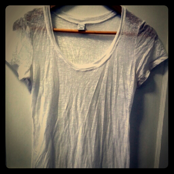 White t-shirt
