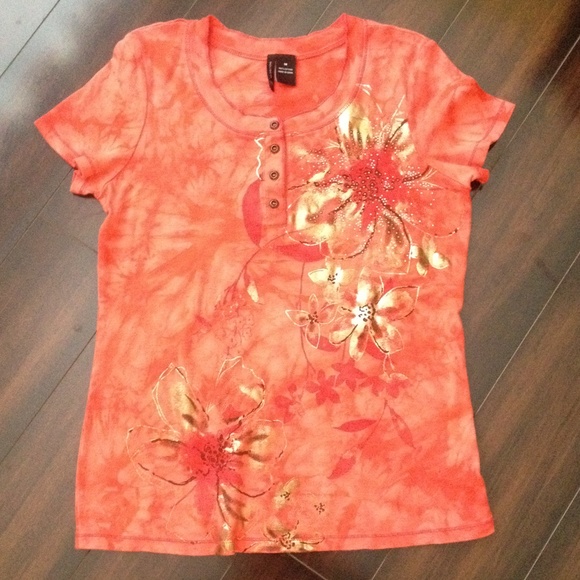 Like New Flowered Top