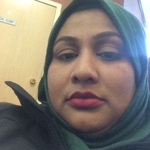 Meet your Posher, Rasheda